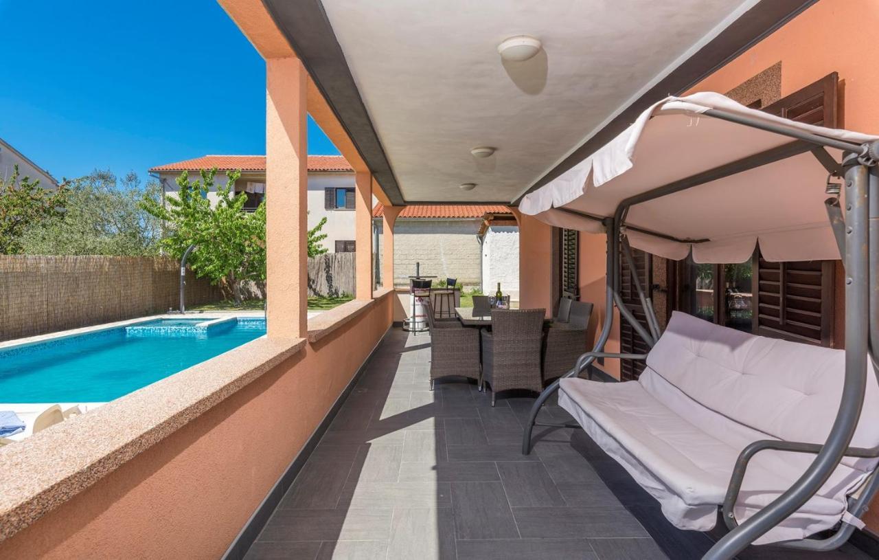 Emanuela With Private Pool Apartment Loborika ภายนอก รูปภาพ